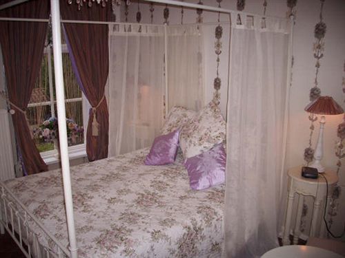 B&B Villa De Thee Tuin Bellingwolde エクステリア 写真