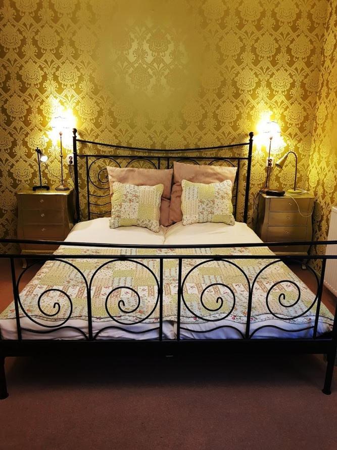B&B Villa De Thee Tuin Bellingwolde エクステリア 写真